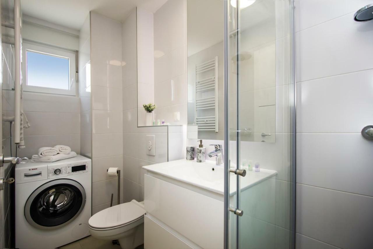 Ferienwohnung Mar Adentro Makarska Exterior foto